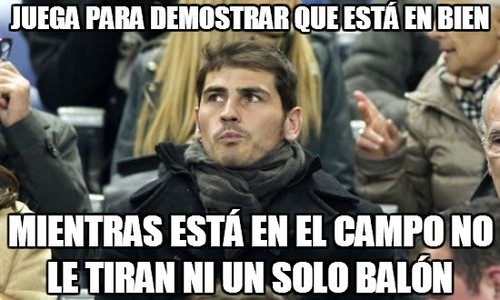 Iker Juega para demostrar que está bien. Mientras está en el campo no le tiran ni un solo balón