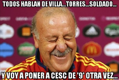 Todos hablan de Villa, Torres, Soldado...Y voy a poner a Cesc de 9 otra vez....