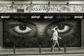 Nadie te está mirando, disfruta del presente y deja el pasado