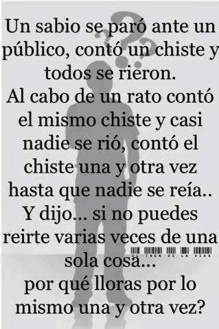 Un sabio se paró ante un público contó un chiste y