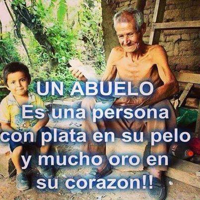Un abuelo es una persona con plata en su pelo