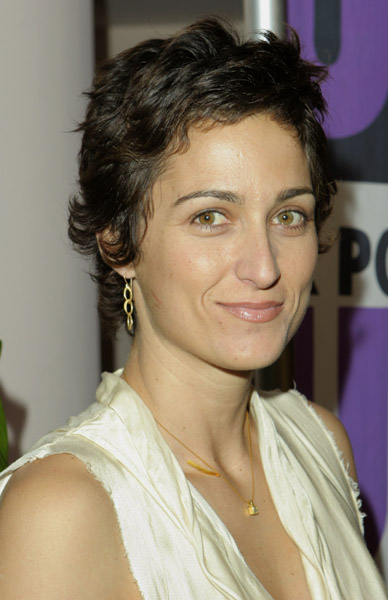 Alexandra Hedison signo del Horoscopo Cancer