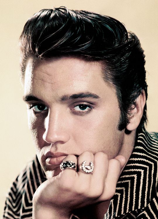 Elvis Presley Signo del Zodiaco Capricornio