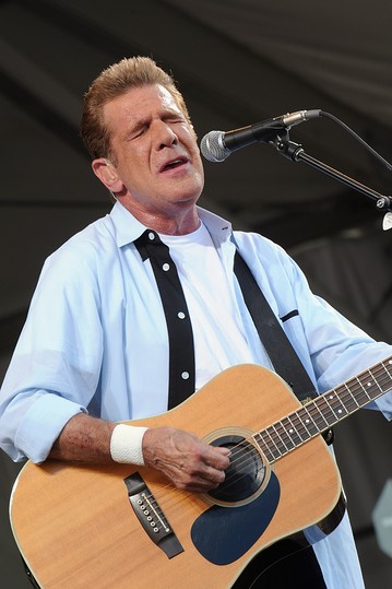 Glenn Frey guitarrista The Eagles Signo del Zodiaco Escorpio