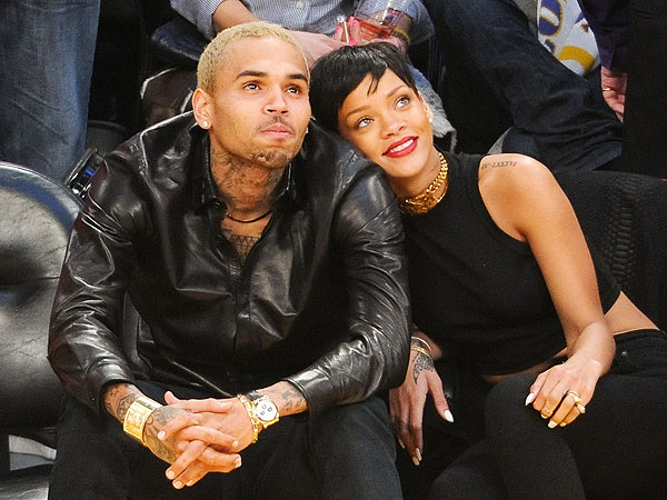 Rihanna signo Piscis con su novio Chris Brown