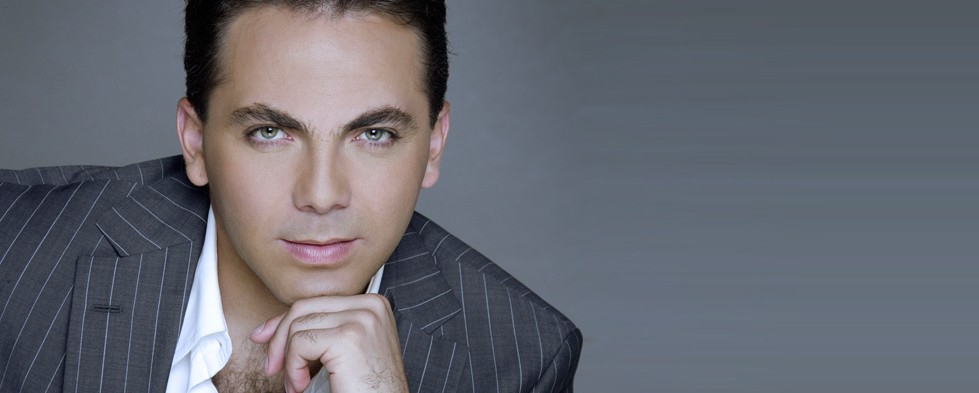Cristian Castro signo del zodiaco Sagitario