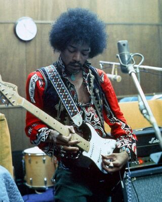 Jimi Hendrix signo zodiacal Sagitario